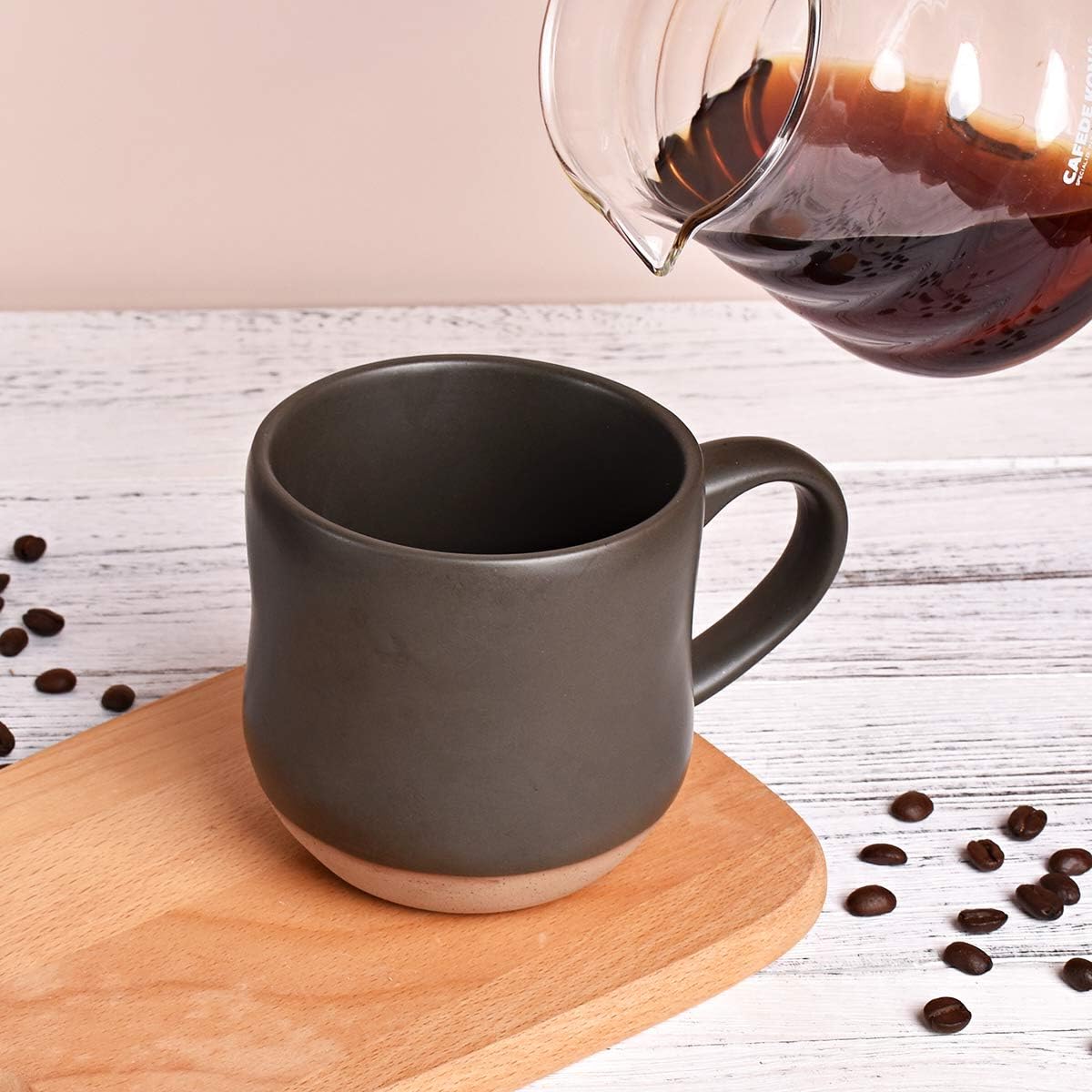 Bosmarlin Large Stoneware Speckled Coffee Mugs Set of 2, Big Tea Cup, 17 Oz, Dishwasher and Microwave Safe