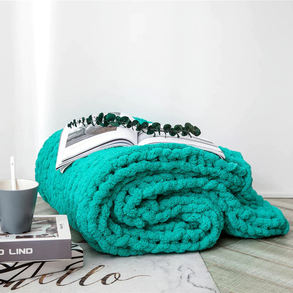 DecorBites™ Cozy Chenille Chunky Knit Blanket - Soft Decorative Throw for Bed, Sofa, Living Room - Summer Quilt or Rug Alternative