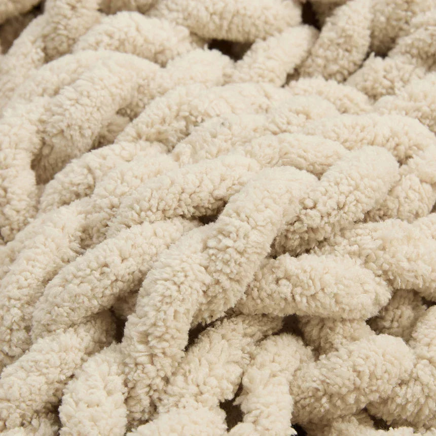 DecorBites™ Cozy Chenille Chunky Knit Blanket - Soft Decorative Throw for Bed, Sofa, Living Room - Summer Quilt or Rug Alternative